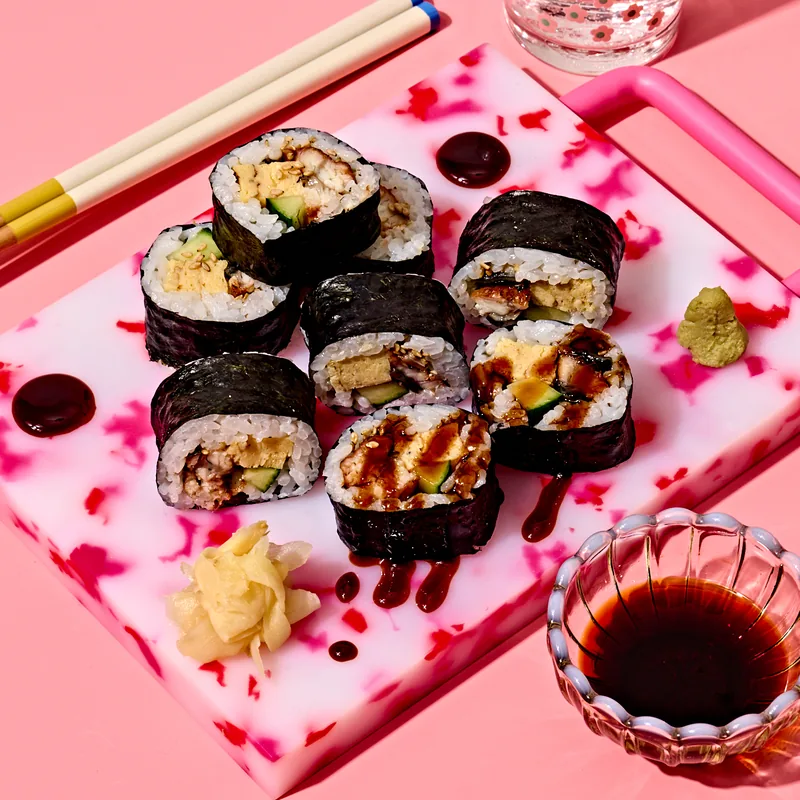 Unagi Tamago Roll (8pc)